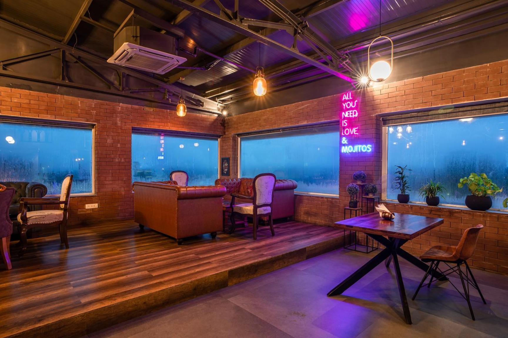 The Presidency Hotel Bhubaneswar Ngoại thất bức ảnh