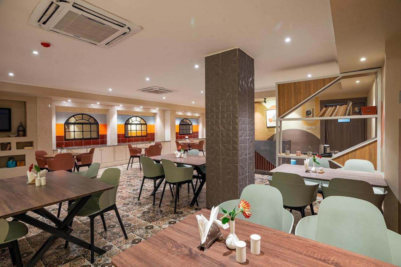 The Presidency Hotel Bhubaneswar Ngoại thất bức ảnh