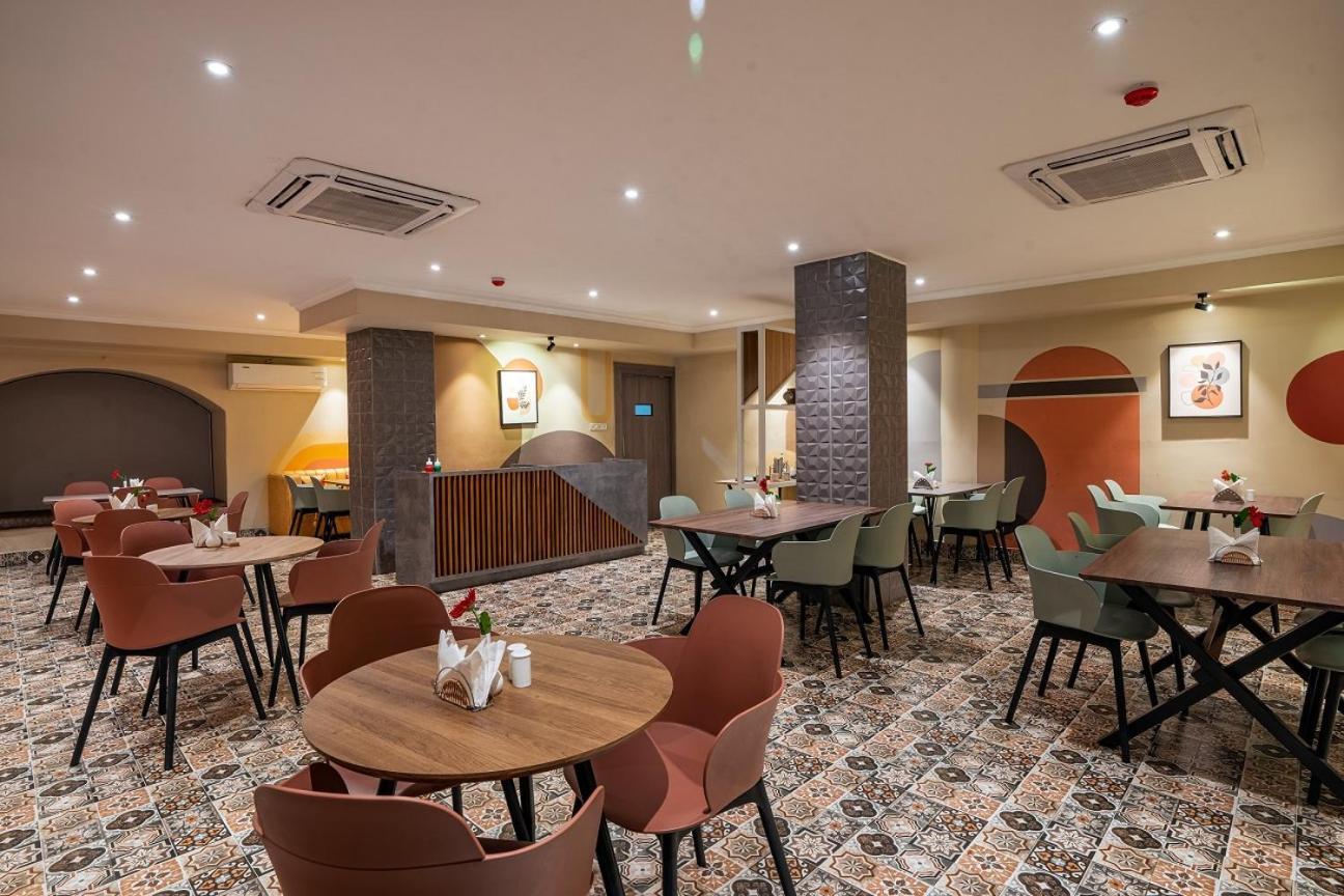 The Presidency Hotel Bhubaneswar Ngoại thất bức ảnh