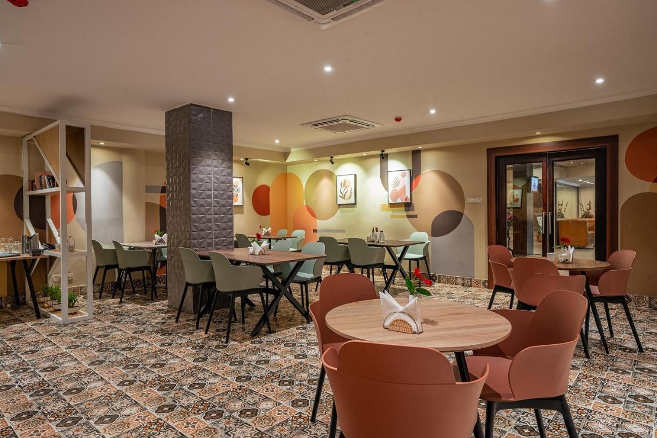 The Presidency Hotel Bhubaneswar Ngoại thất bức ảnh