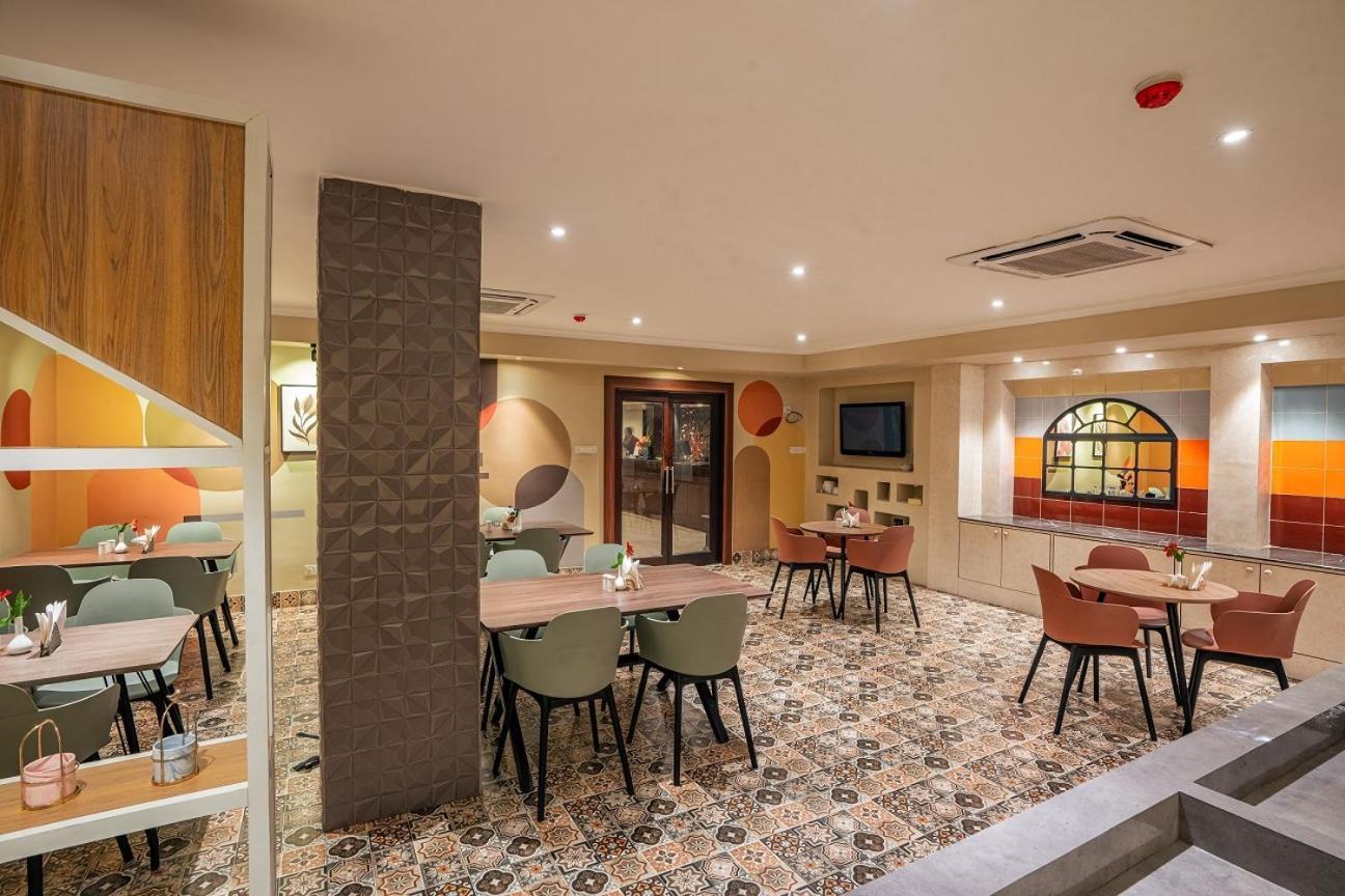The Presidency Hotel Bhubaneswar Ngoại thất bức ảnh