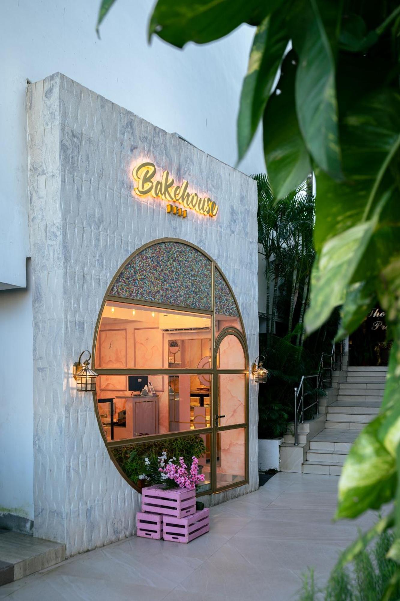 The Presidency Hotel Bhubaneswar Ngoại thất bức ảnh