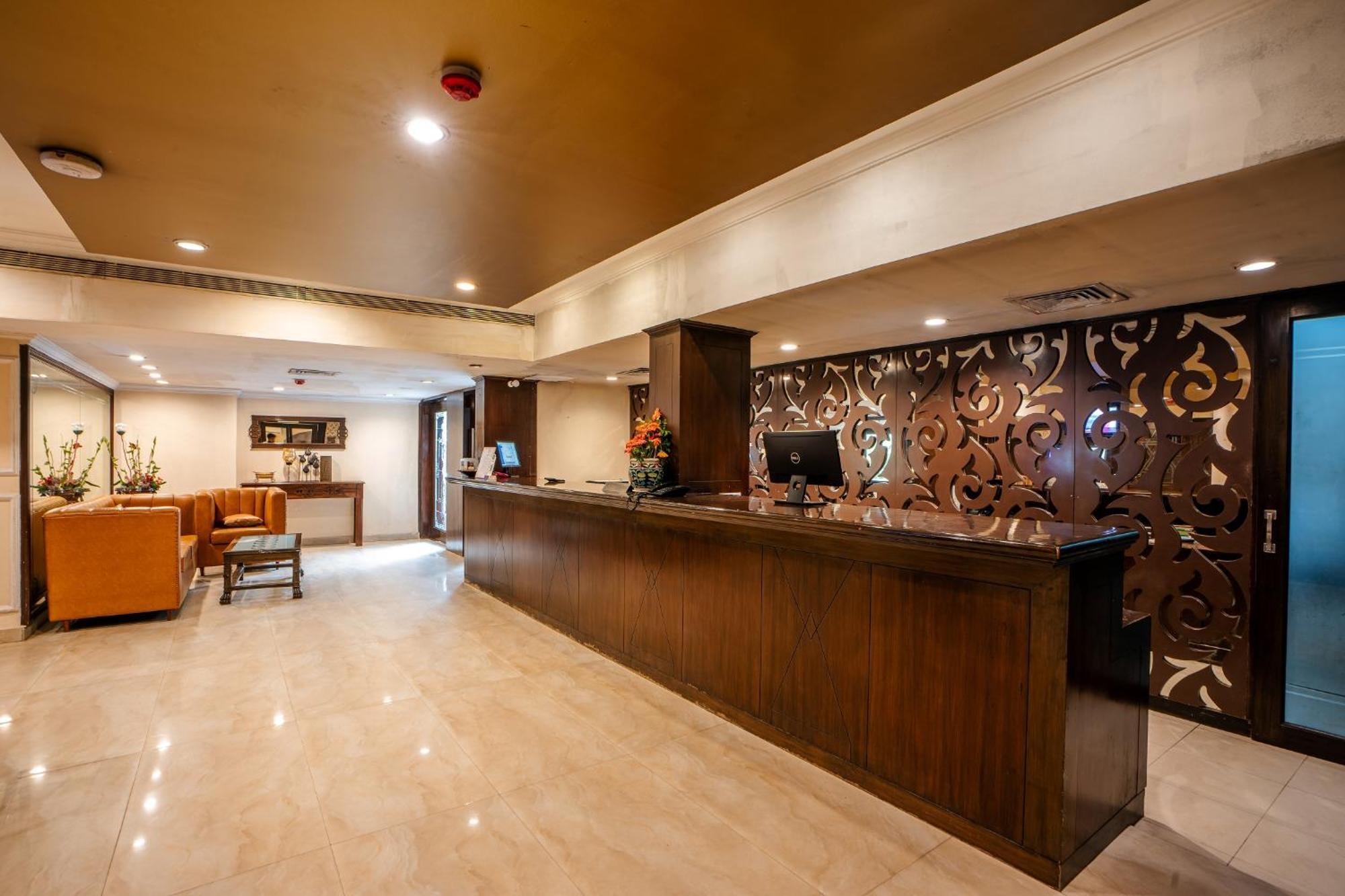The Presidency Hotel Bhubaneswar Ngoại thất bức ảnh