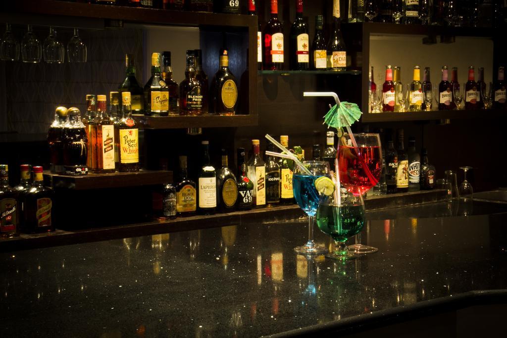 The Presidency Hotel Bhubaneswar Ngoại thất bức ảnh