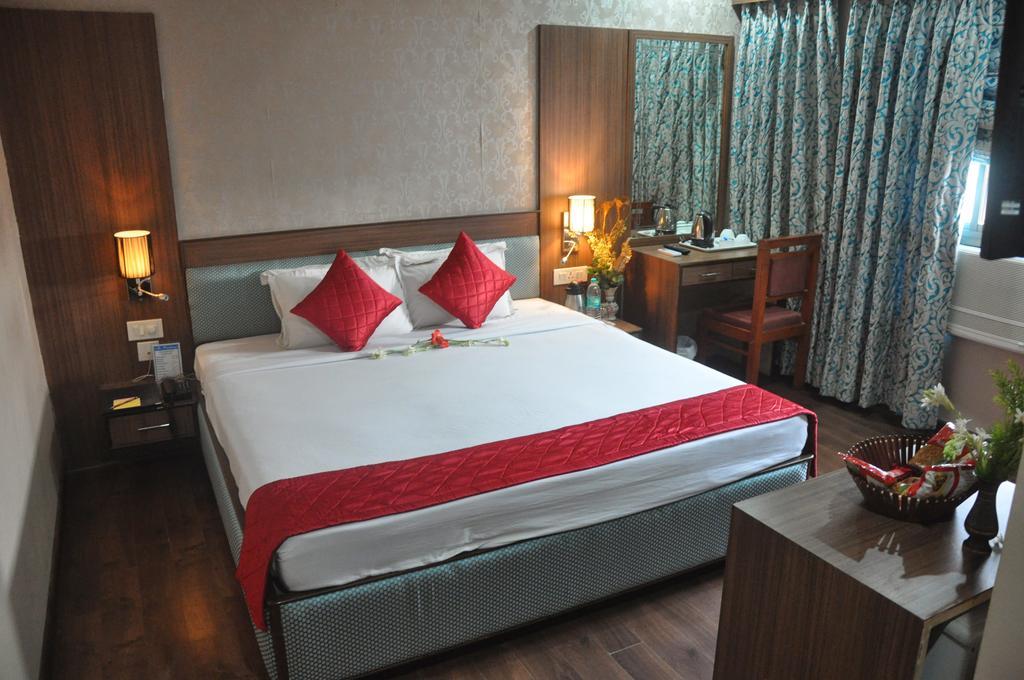 The Presidency Hotel Bhubaneswar Phòng bức ảnh