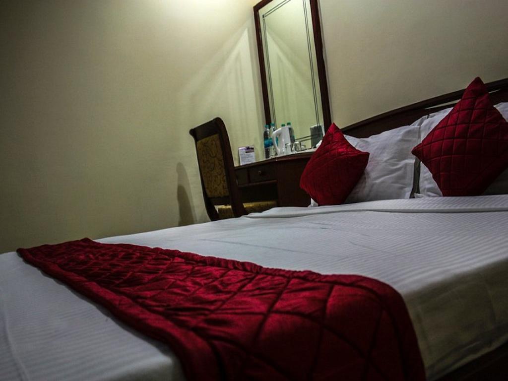 The Presidency Hotel Bhubaneswar Phòng bức ảnh